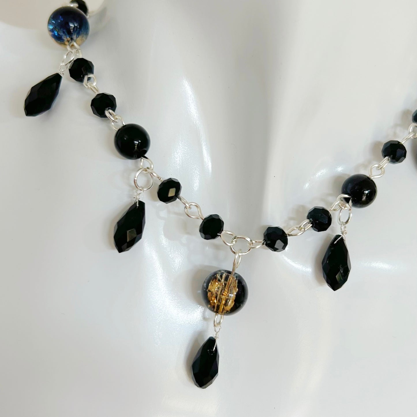 Glimpse Necklace