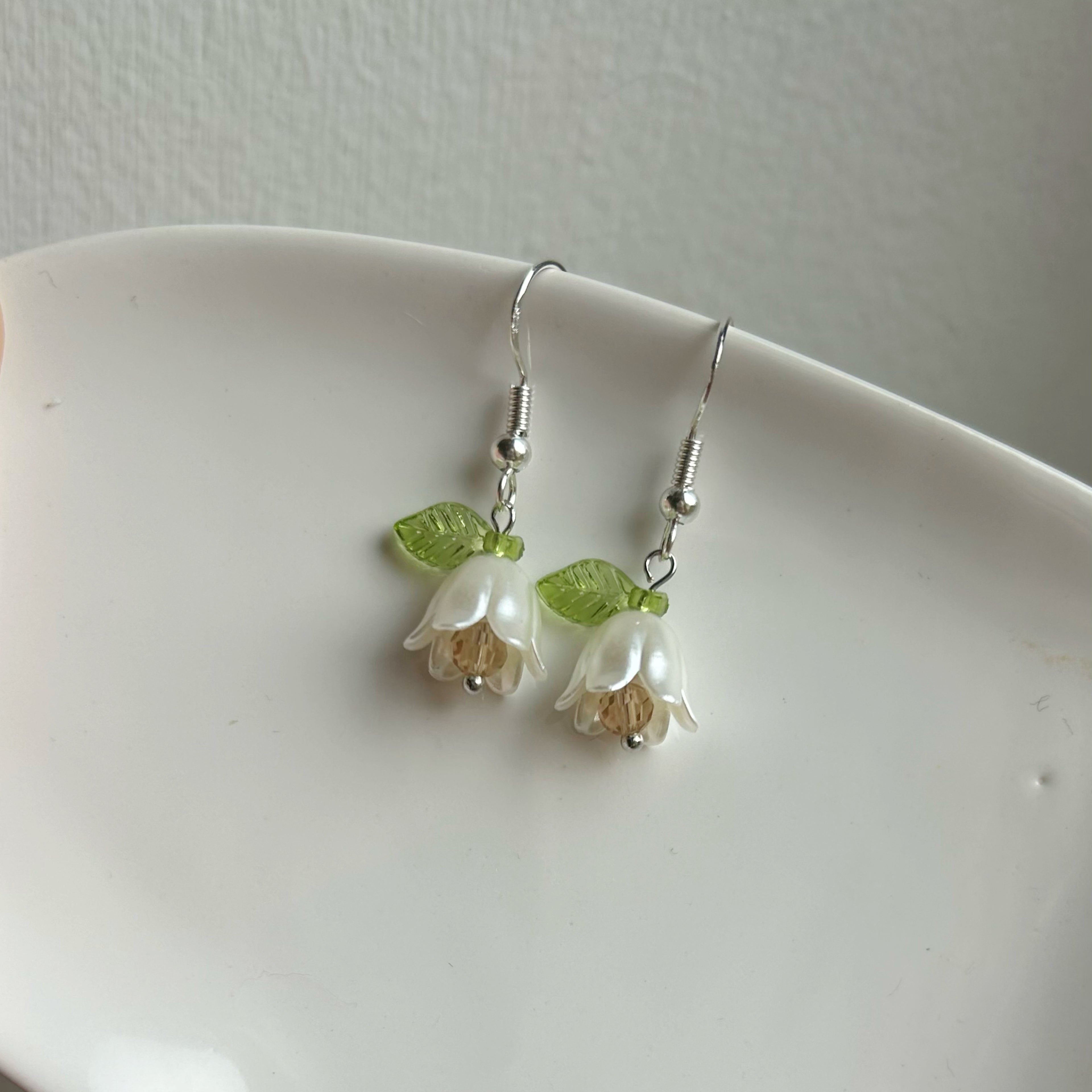 Flower leaf Earrings