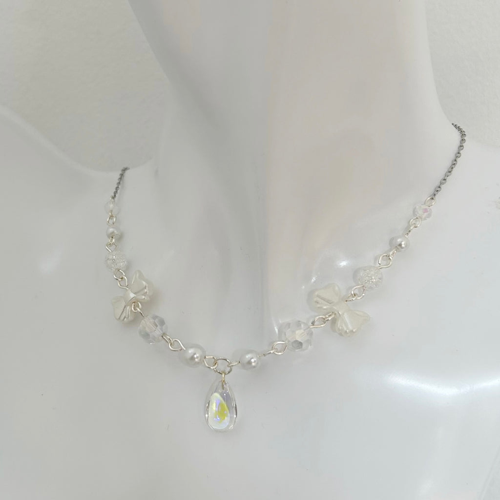 Pretty girl necklace