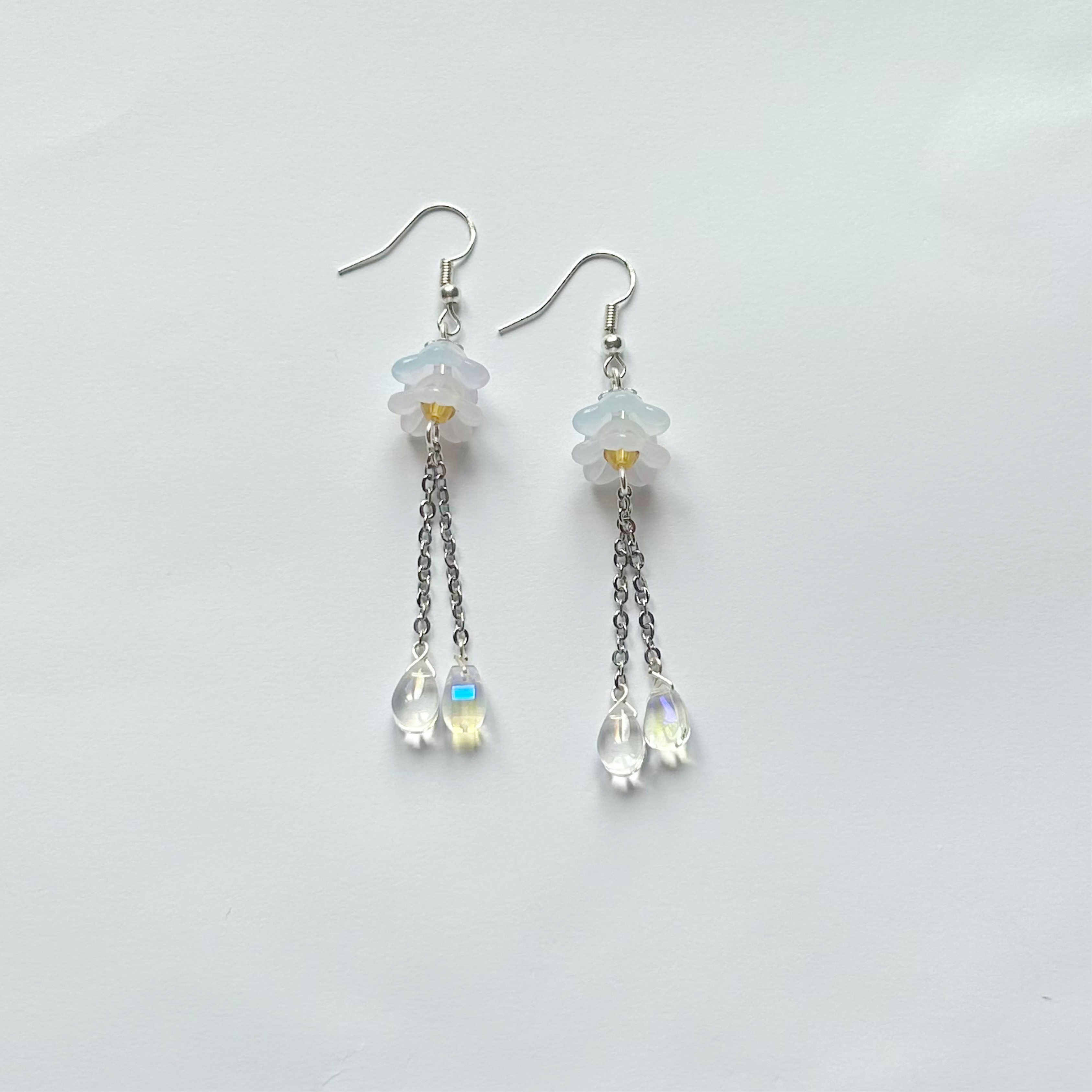 Lily drop Earrings