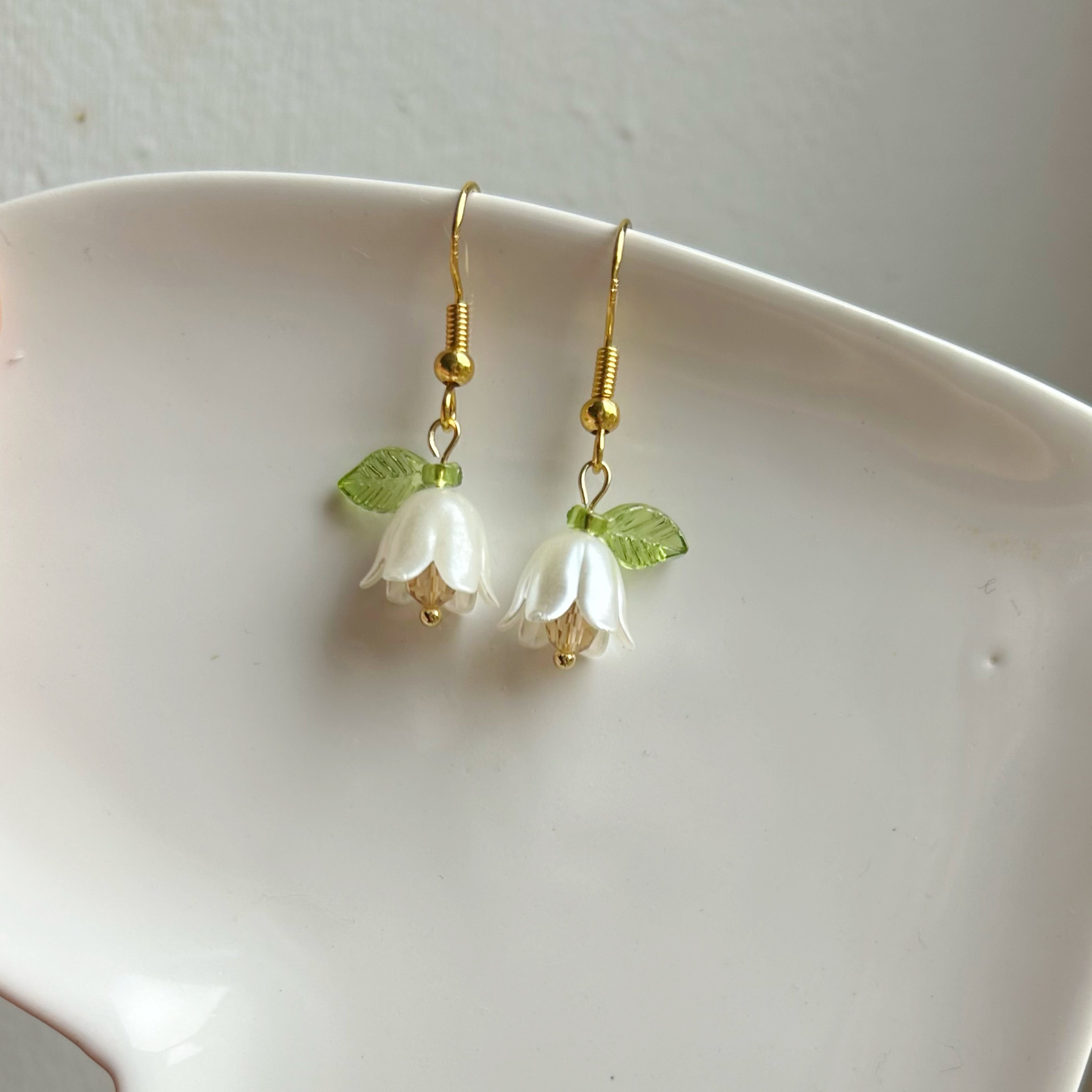 Flower leaf Earrings